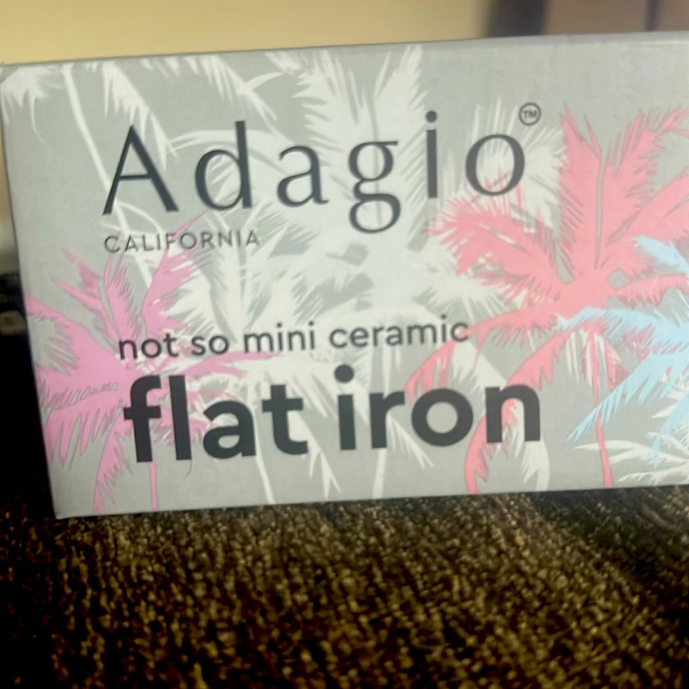 The Adagio Not So Mini Flat Iron